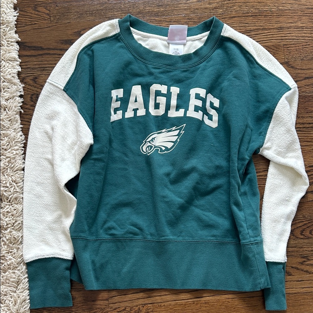 Eagles Green and White Sweatshirt